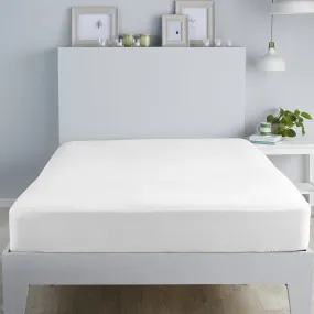 100% Brushed Cotton 28cm Fitted Bed Sheet by Fusion in White