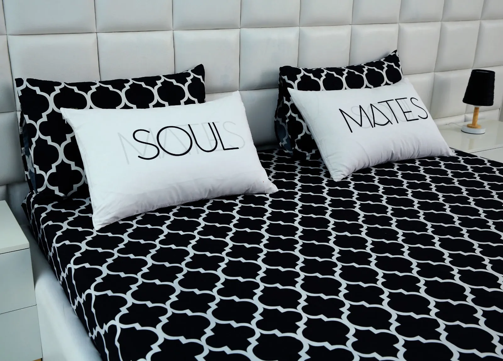 5 PCs Fitted Bed Sheet With Text Pillows-Couple Set CS06