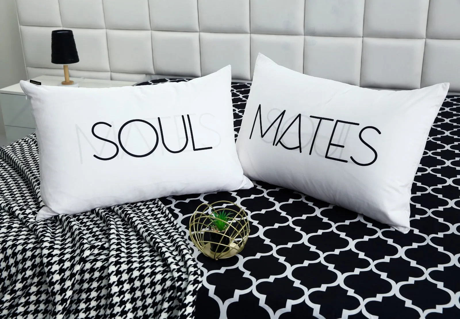 5 PCs Fitted Bed Sheet With Text Pillows-Couple Set CS06