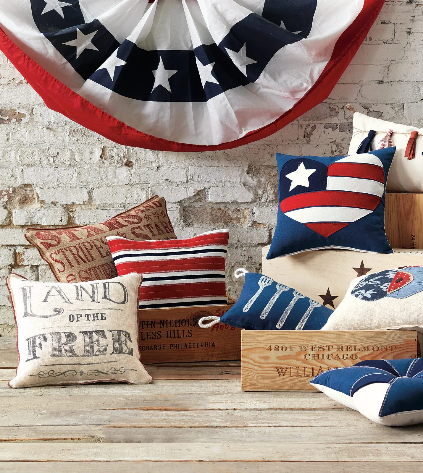 Americana Outdoor Grilling Throw Pillow Cover 13x22