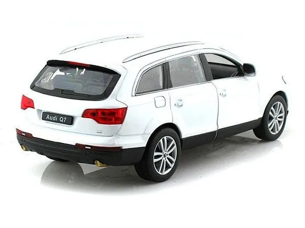 Audi Q7 2009 1:24 Scale Diecast Car By Welly