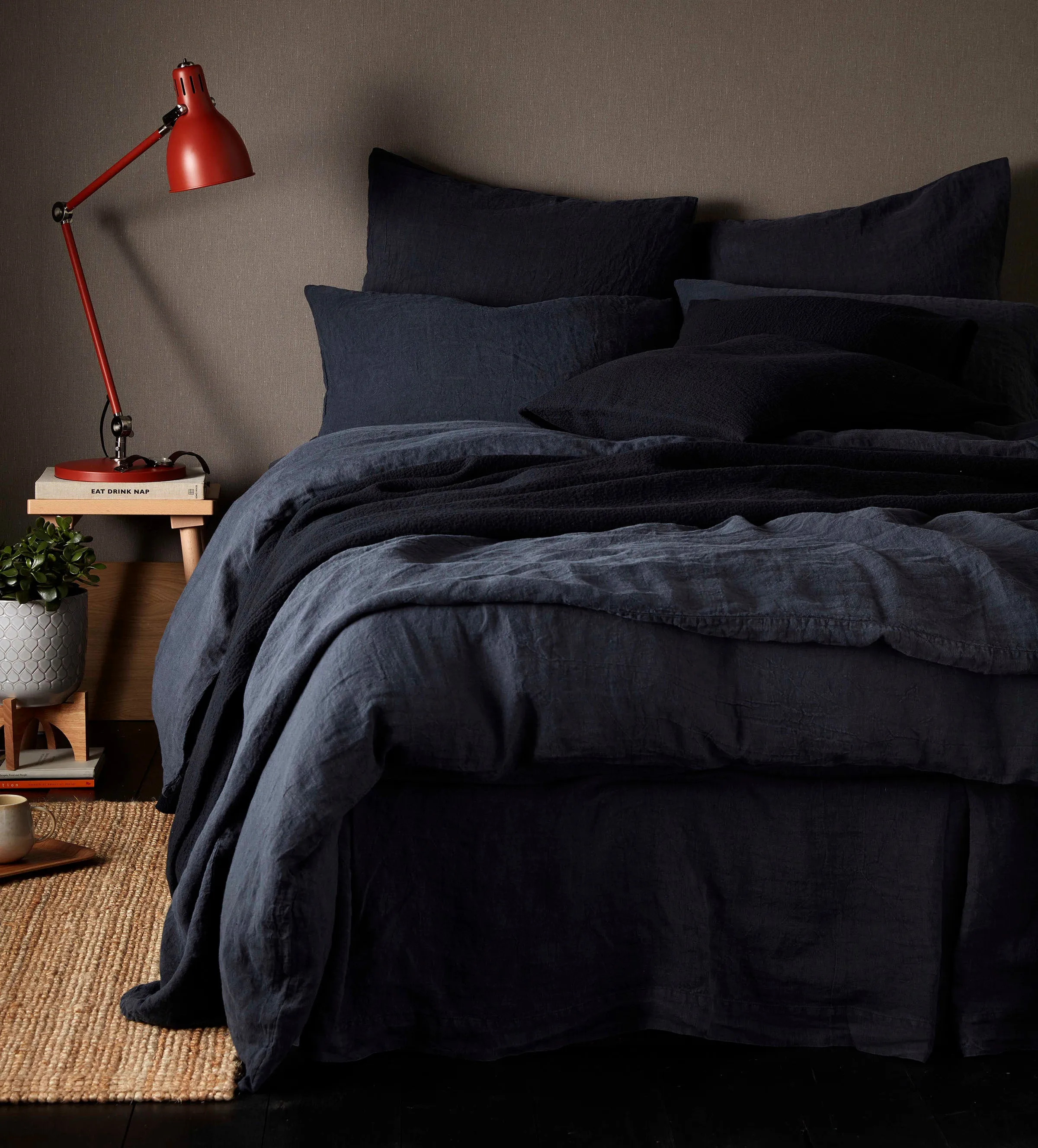 Black 100% Linen Fitted Sheet