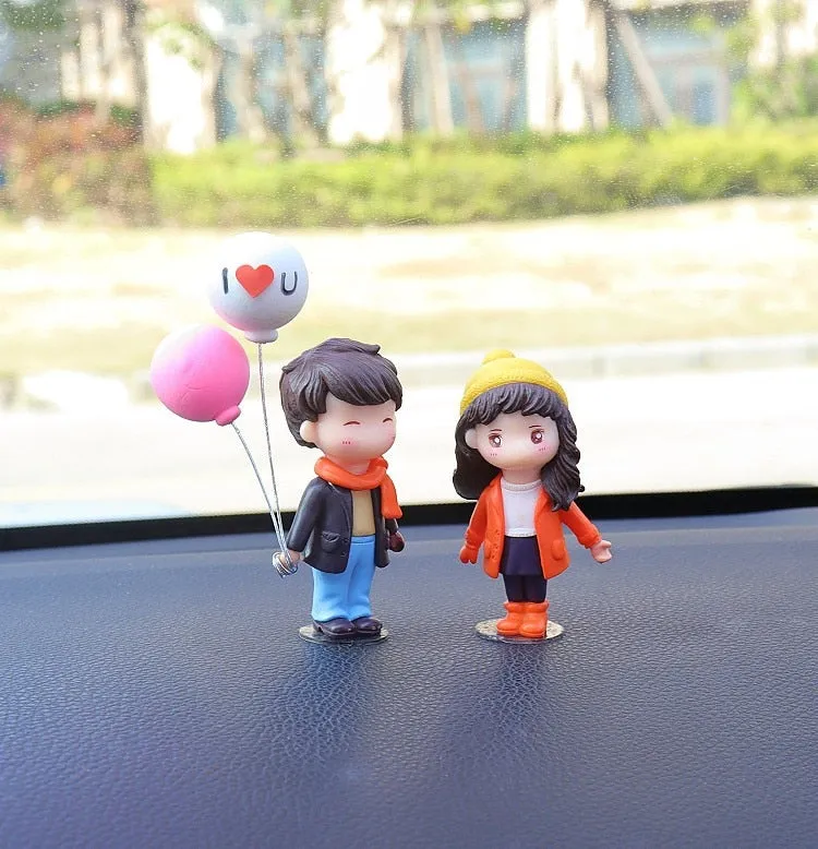 Cartoon Couples Car Decoration Model Cute Figure Figurines Balloon Ornament Auto Interior Dashboard Accessories For Girls Gifts