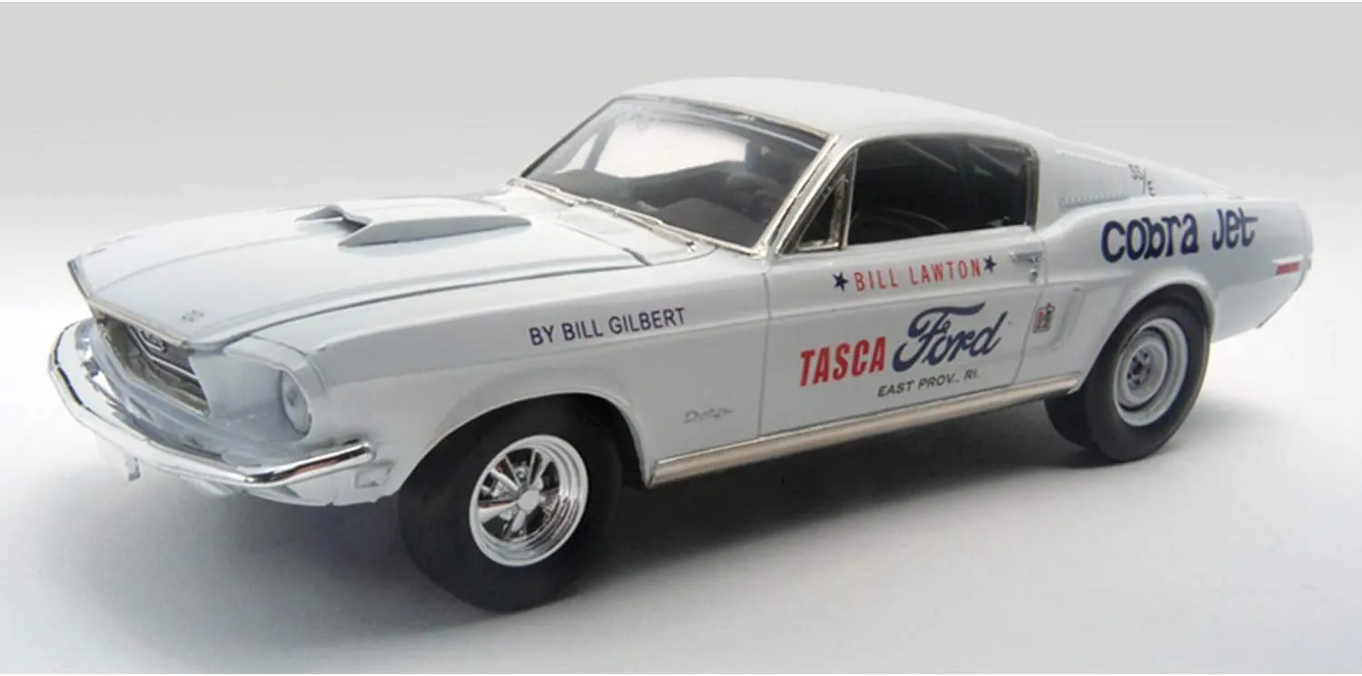 Ford 1968 Mustang GT (2 In 1) 1:25 Scale Model Kit