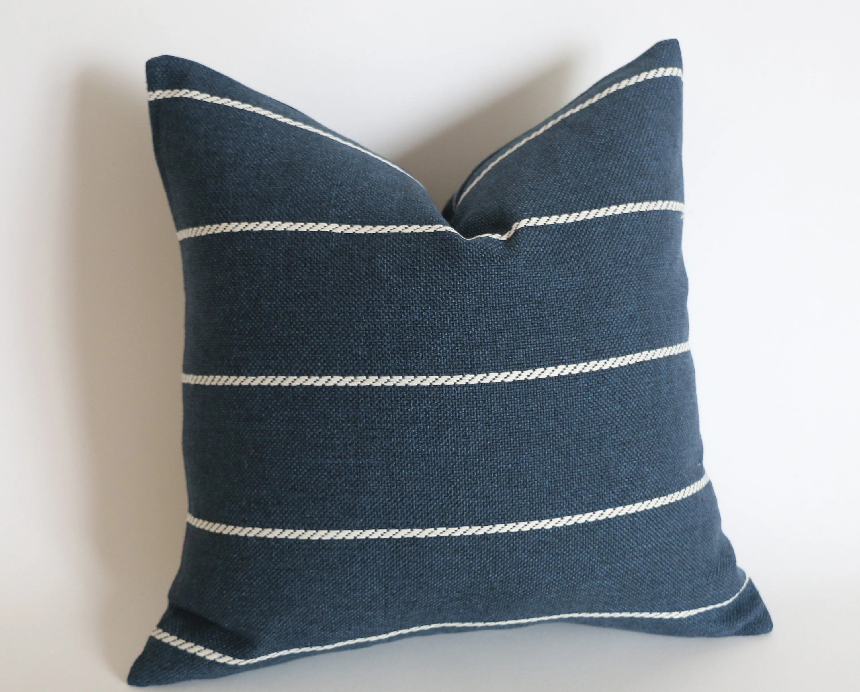 Grey Outdoor Pillow Cover / Stripe Outdoor Pillow cover / Gray Patio Pillow / Porch Pillow Cover / Outdoor 16x16 18x18 20x20 22x22 24x24