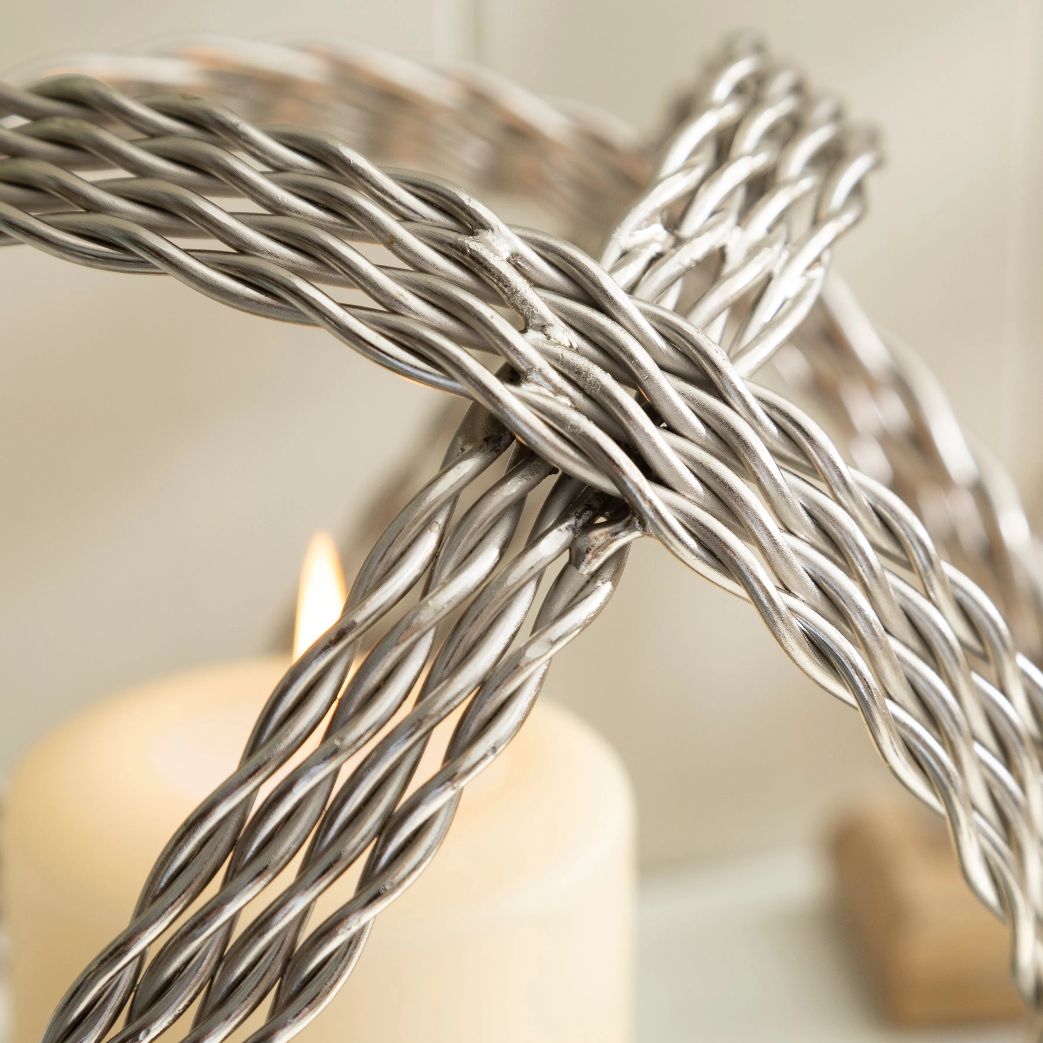 Metal Rope Ball Candle Holder