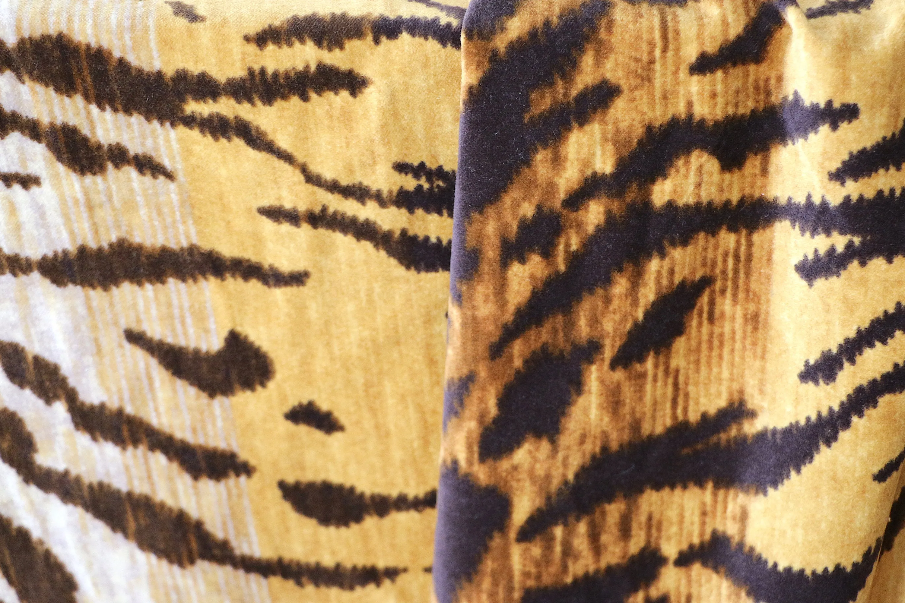 Ombré Tiger Velvet Upholstery Fabric by the yard / Gold Orange Velvet Home Fabric / High End Upholstery Velvet / Vintage Cotton Velvet