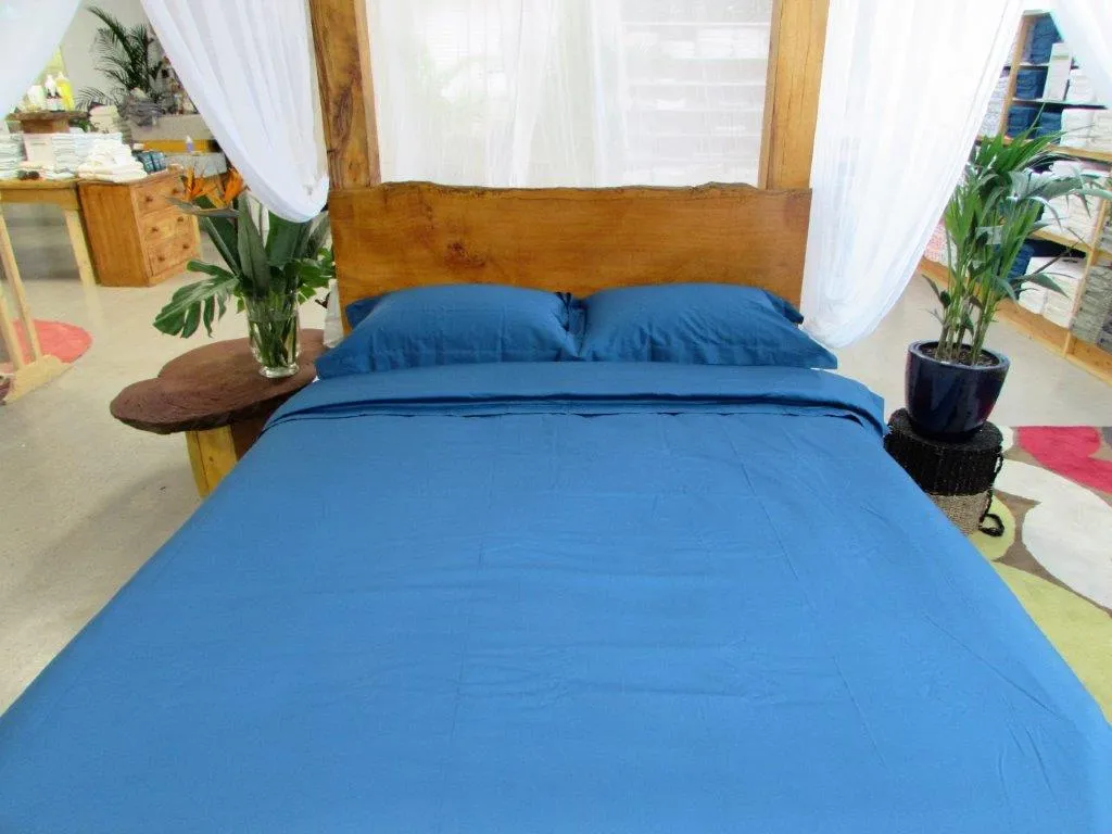 Simple Luxury Sheet Set in Moroccan Blue