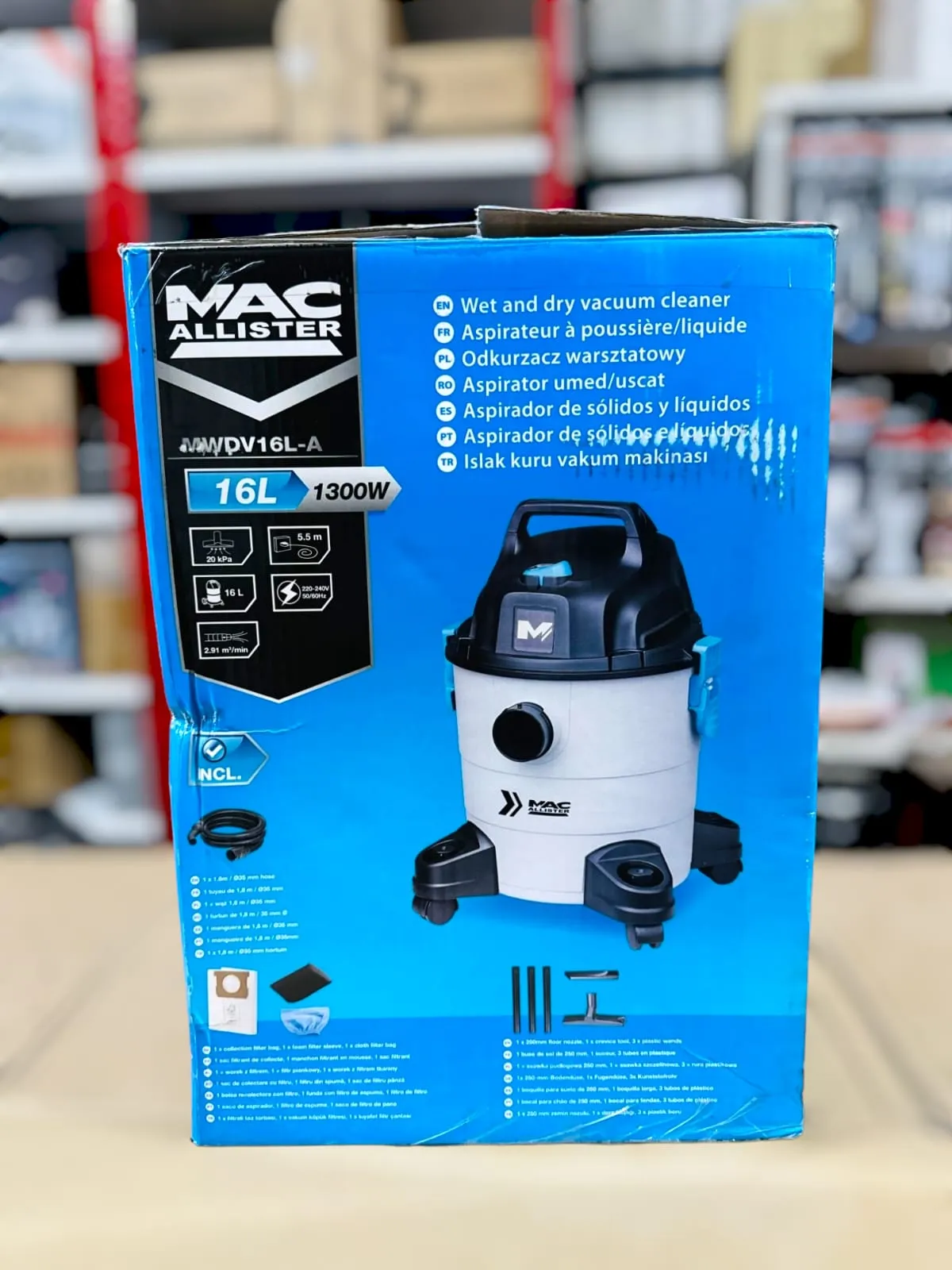 UK WET & DRY 16L VACCUM  CLEANER