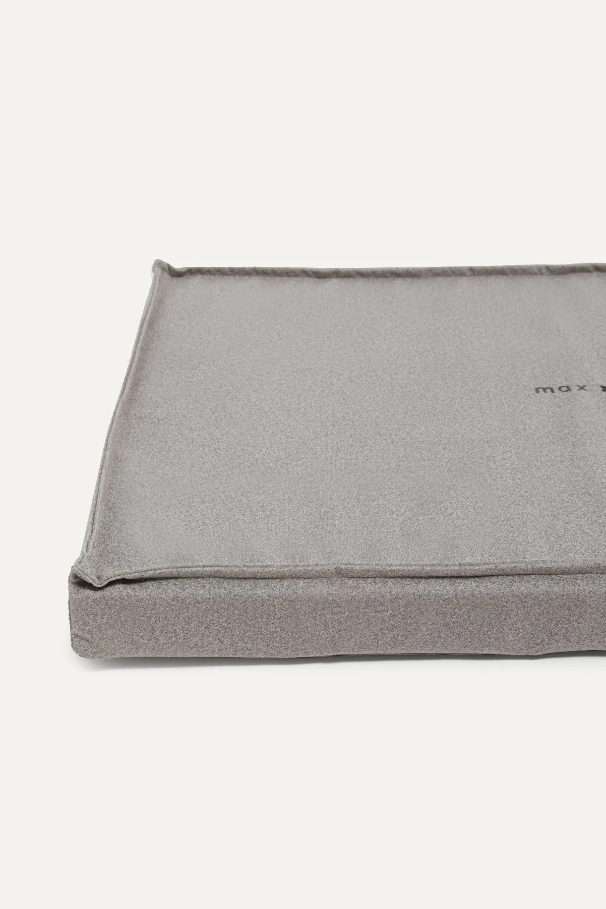 Unwind Crate Mat - Chill Grey