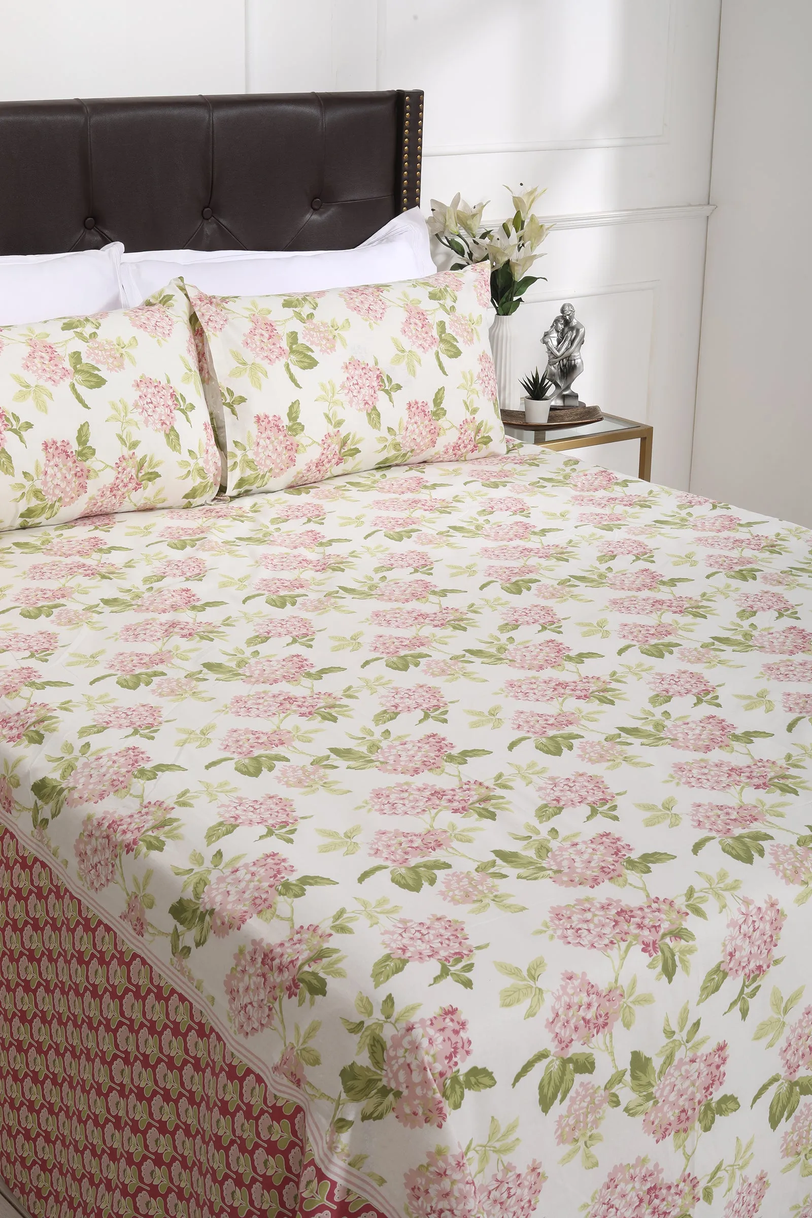 Victorian Bloom Cotton Bedsheet