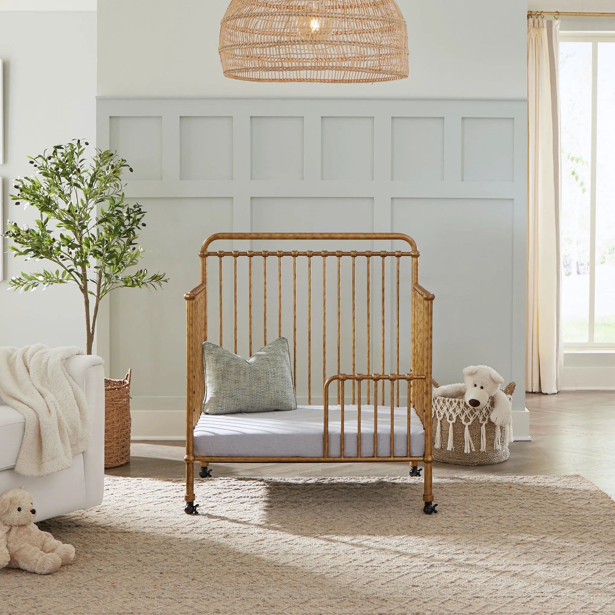 Winston 4-in-1 Convertible Mini Crib - Vintage Gold