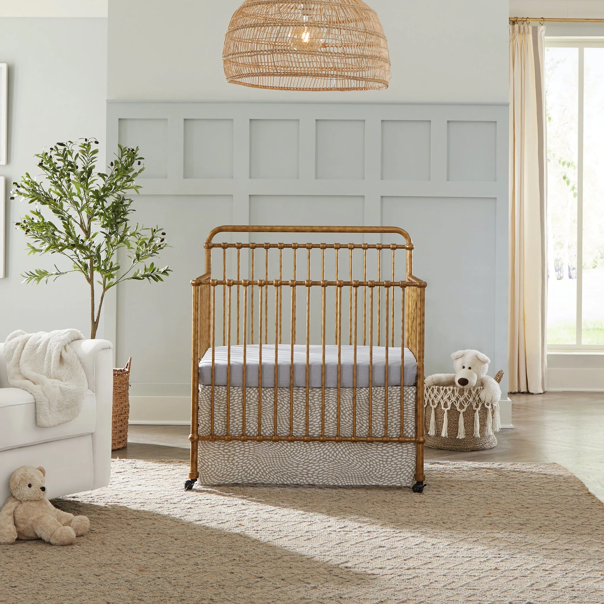 Winston 4-in-1 Convertible Mini Crib - Vintage Gold